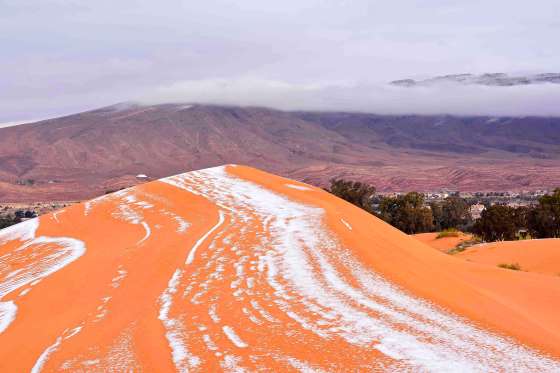 Neige dans le désert algérien